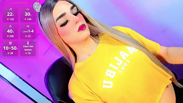 Snapshot of Maddye_Fox chatting on February 24, 2026, 7:12 pm Maddye Fox online show from February 24, 2026, 7:12 pm