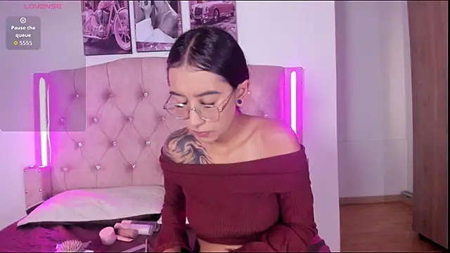 liittle  baby online show from February 26, 2026, 11:53 am