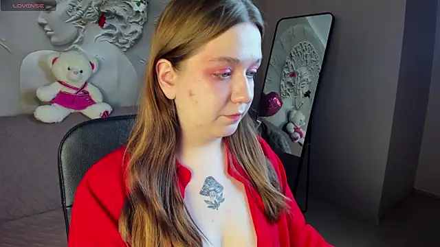 Snapshot of RachelDiRose chatting on February 12, 2026, 3:23 am RachelDiRose online show from February 12, 2026, 3:23 am