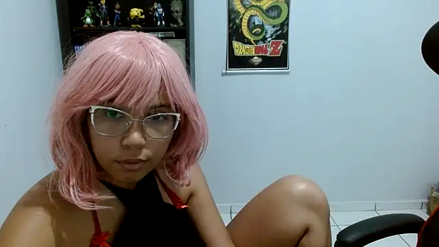 Snapshot of m-mandy chatting on April 14, 2026, 8:59 pm m-mandy online show from April 14, 2026, 8:59 pm