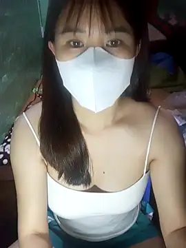 Yui-Ch1682 online show from March 23, 2026, 1:37 pm