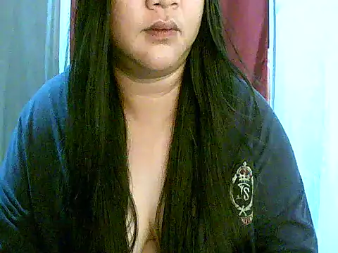 strip berry online show from February 21, 2026, 12:06 pm