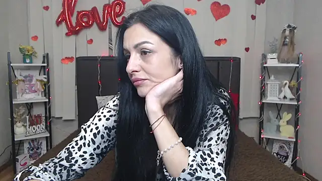 Snapshot of EvaClarkk chatting on April 21, 2026, 5:14 am EvaClarkk online show from April 21, 2026, 5:14 am