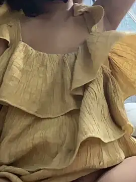 Miu Xinh online show from March 17, 2026, 5:49 pm