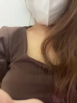 Snapshot of Miu_Xinh chatting on April 20, 2026, 1:14 pm Miu Xinh online show from April 20, 2026, 1:14 pm