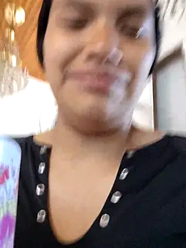 Julieta Parker online show from February 27, 2026, 3:34 pm