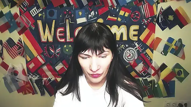 Snapshot of Rosalinda_ro chatting on February 13, 2026, 1:07 pm Rosalinda ro online show from February 13, 2026, 1:07 pm