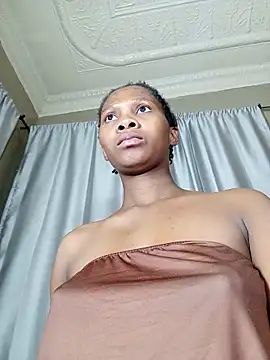 PussyFarrie online show from May 17, 2026, 10:17 pm