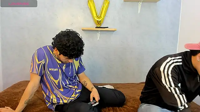 Snapshot of Eliotkinky chatting on February 23, 2026, 4:48 pm Eliotkinky online show from February 23, 2026, 4:48 pm