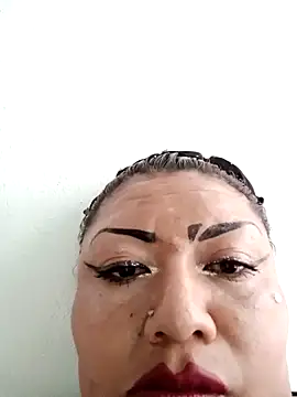 perrit17 online show from February 4, 2026, 11:42 pm