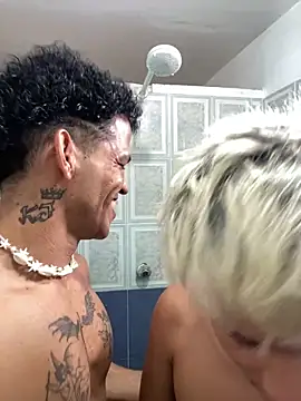 MaxyRyan online show from April 5, 2026, 3:42 pm