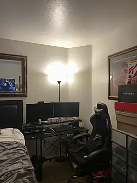 austincummings online show from March 29, 2026, 5:24 pm