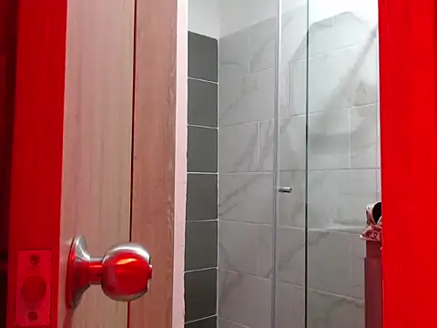 MiistressBlu online show from February 18, 2026, 7:32 pm