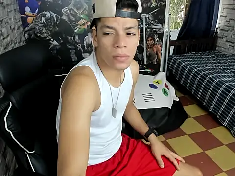 Andres sant  online show from February 6, 2026, 9:51 pm