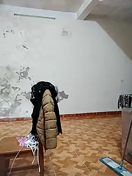 LiilyZi online show from March 12, 2026, 3:56 am