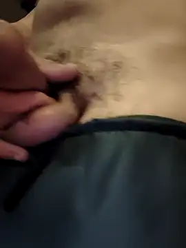 Snapshot of Crilea chatting on February 17, 2026, 1:35 am Crilea online show from February 17, 2026, 1:35 am