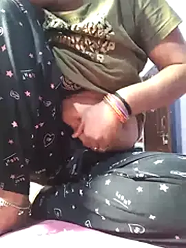 Snapshot of Priyajii-11 chatting on February 5, 2026, 5:23 am Priyajii-11 online show from February 5, 2026, 5:23 am