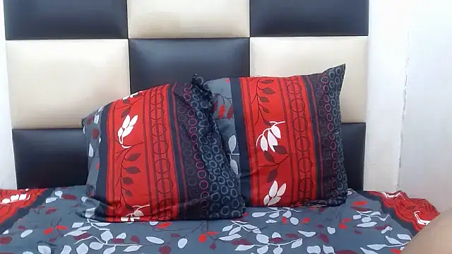 Snapshot of MatureTemptress chatting on March 22, 2026, 2:15 am MatureTemptress online show from March 22, 2026, 2:15 am