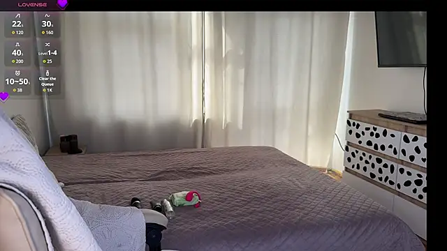 Mao-miu online show from March 25, 2026, 9:04 am