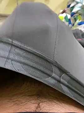 adiiiroccc online show from February 12, 2026, 8:31 am