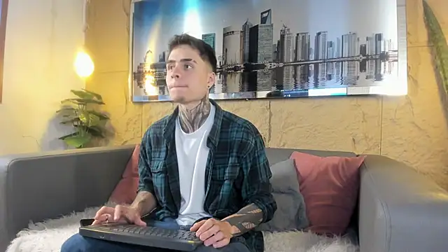 Snapshot of acxel_prescot chatting on February 8, 2026, 8:34 pm acxel prescot online show from February 8, 2026, 8:34 pm