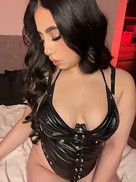 Snapshot of Sofiia_Vegaa chatting on February 21, 2026, 12:00 am Sofiia Vegaa online show from February 21, 2026, 12:00 am