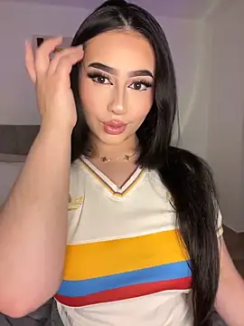 Sofiia Vegaa online show from June 28, 2026, 1:44 am