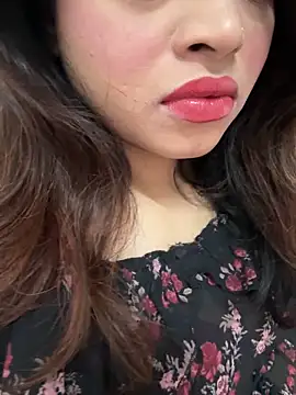 Snapshot of riya_sharma11 chatting on February 25, 2026, 12:37 pm riya sharma11 online show from February 25, 2026, 12:37 pm