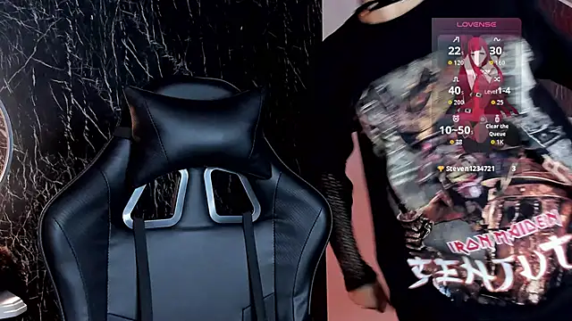 YuuMiko online show from March 20, 2026, 12:21 pm