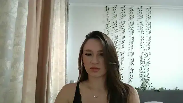 LilitTXX online show from July 13, 2026, 10:18 am