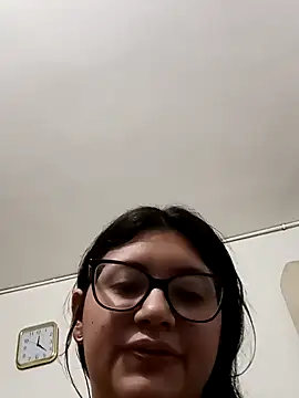 Snapshot of Dahlia-Rose chatting on March 2, 2026, 5:08 am Dahlia-Rose online show from March 2, 2026, 5:08 am