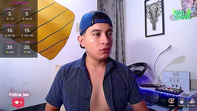 MaxParker21 online show from February 12, 2026, 3:29 pm