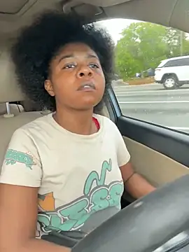 Ebony Queeen online show from April 6, 2026, 9:27 pm