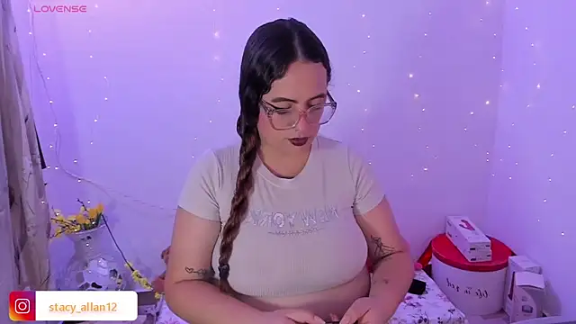 Stacy millerr1 online show from February 12, 2026, 12:49 am