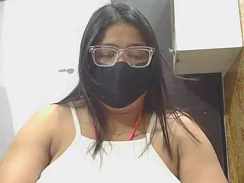 GangbangCouple online show from June 3, 2026, 2:33 pm
