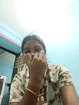 hotcoolcool2 online show from March 14, 2026, 12:32 pm