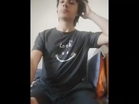 Snapshot of MrPine19 chatting on February 7, 2026, 2:26 am MrPine19 online show from February 7, 2026, 2:26 am