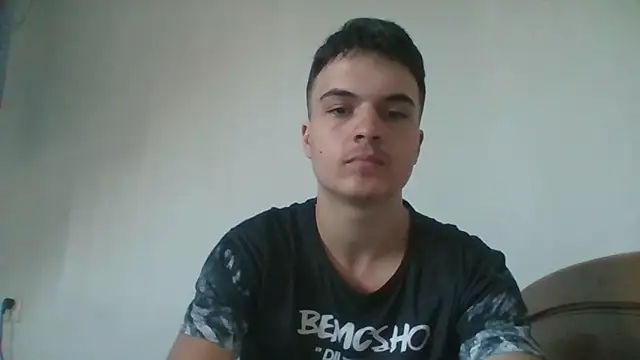 Snapshot of MrPine19 chatting on February 16, 2026, 4:08 am MrPine19 online show from February 16, 2026, 4:08 am