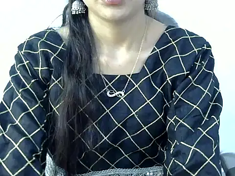 Mehaak  online show from June 19, 2026, 8:18 am
