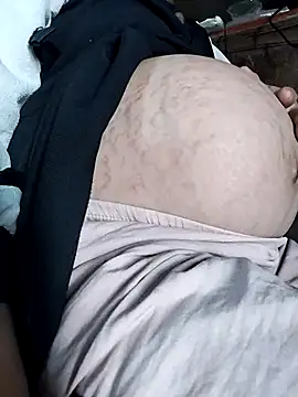 Snapshot of ssss1211111 chatting on April 16, 2026, 4:35 am ssss1211111 online show from April 16, 2026, 4:35 am