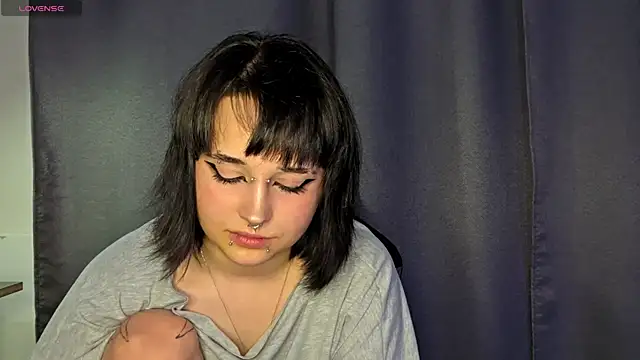 PureSofia online show from April 8, 2026, 7:36 pm