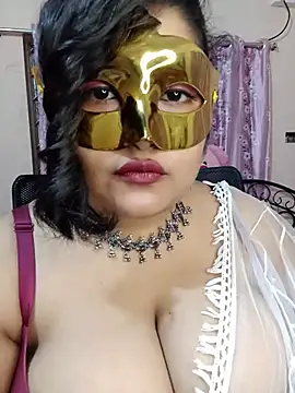 Lovely-Lina7 online show from July 4, 2026, 6:14 pm