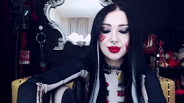 GoddessGeo online show from October 31, 2025, 3:46 pm