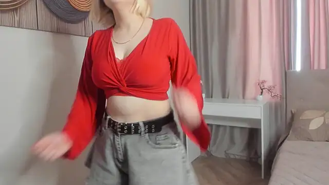 MariamGravert online show from February 7, 2026, 7:45 am