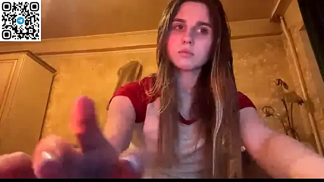 LovelySilk 63 online show from April 3, 2026, 6:28 pm