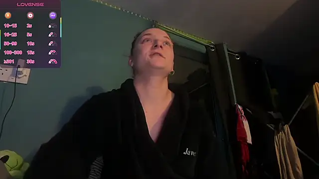 Snapshot of JadeAlexis403 chatting on February 8, 2026, 9:29 pm JadeAlexis403 online show from February 8, 2026, 9:29 pm