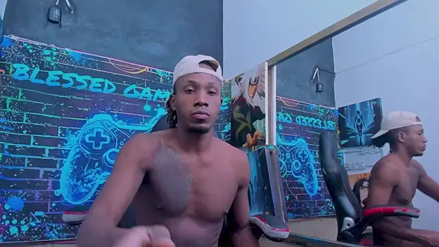 Jeanpieroo26 online show from February 12, 2026, 7:42 pm