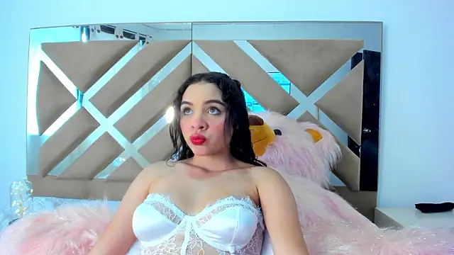 Snapshot of KimSantos chatting on February 28, 2026, 7:37 pm KimSantos online show from February 28, 2026, 7:37 pm