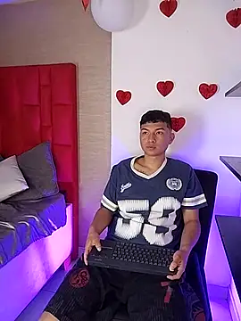 Snapshot of Liam_Sean chatting on February 26, 2026, 2:05 pm Liam Sean online show from February 26, 2026, 2:05 pm