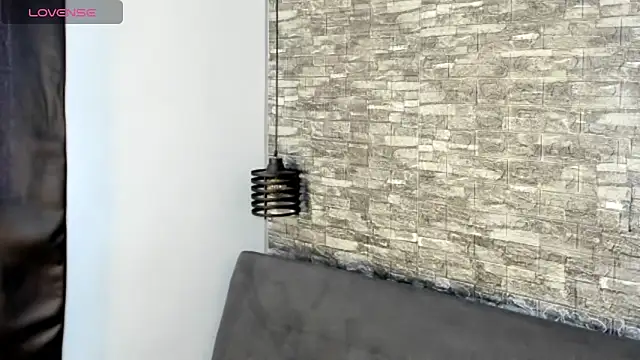 ASHLEY COLLINS1 online show from February 26, 2026, 1:10 pm